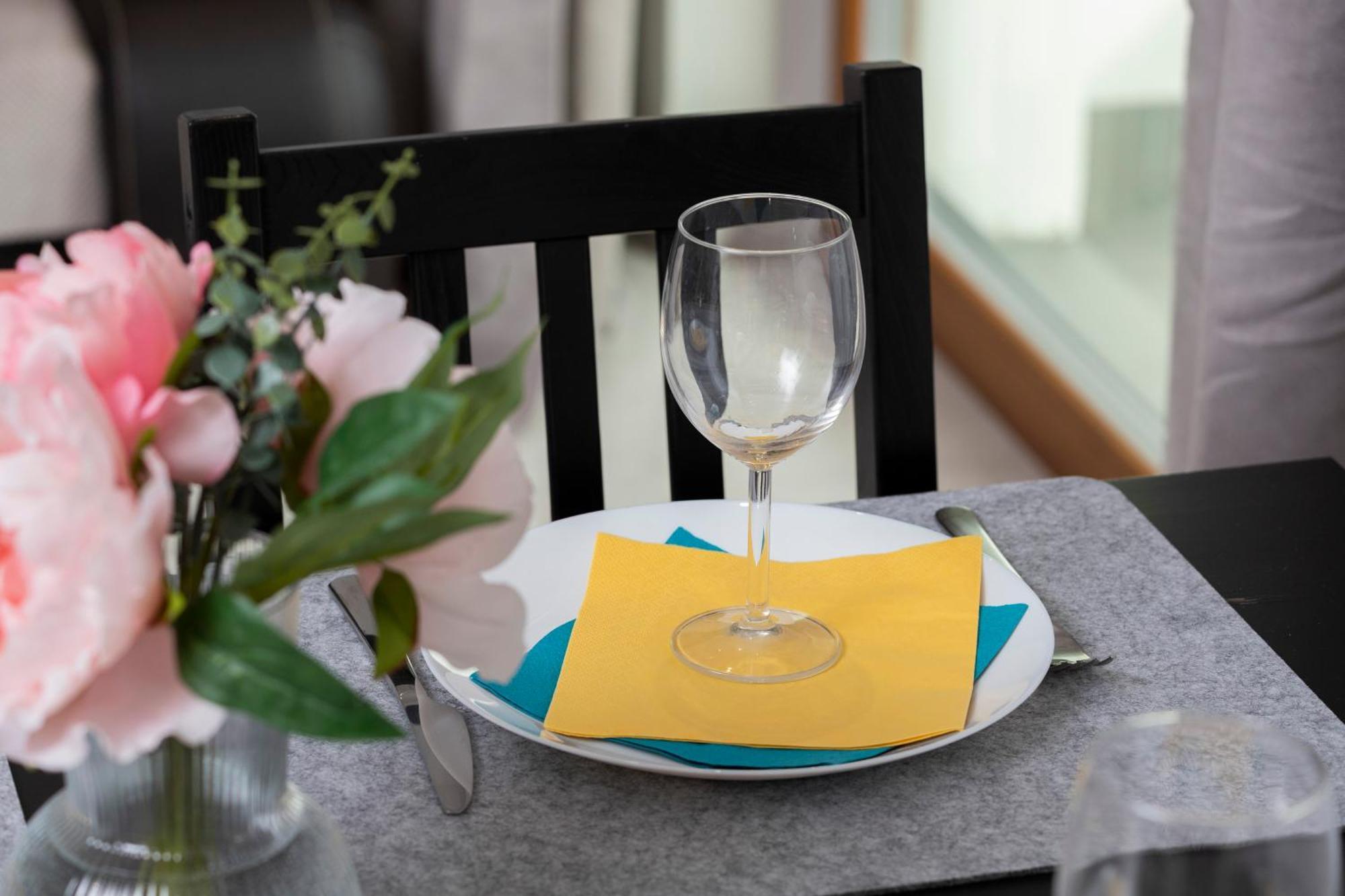 Apartament Z Widokiem Na Morze Obok Parku Millenium W Gdansku By Noclegi Renters Luaran gambar
