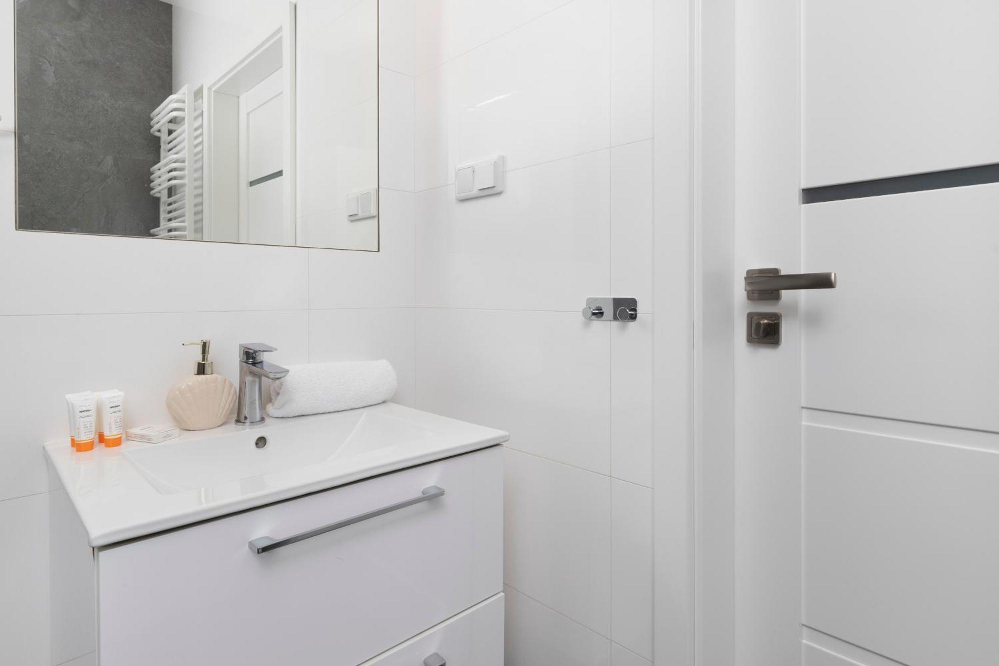 Apartament Z Widokiem Na Morze Obok Parku Millenium W Gdansku By Noclegi Renters Luaran gambar